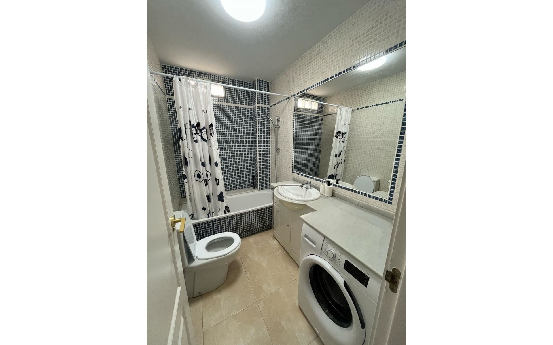Resale - Appartement - Torrevieja - Torrevieja Centro