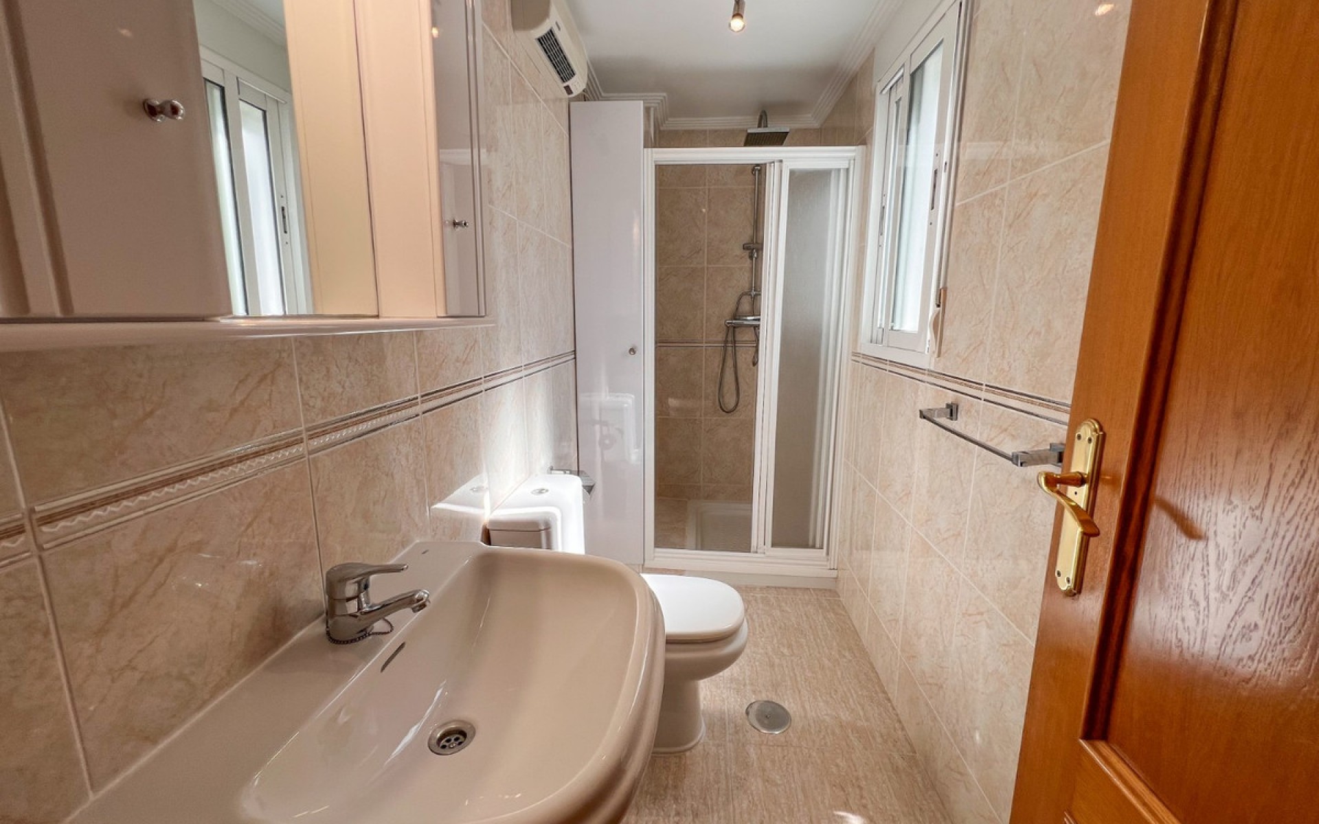 Resale - Appartement - Torrevieja - Torrevieja Centro