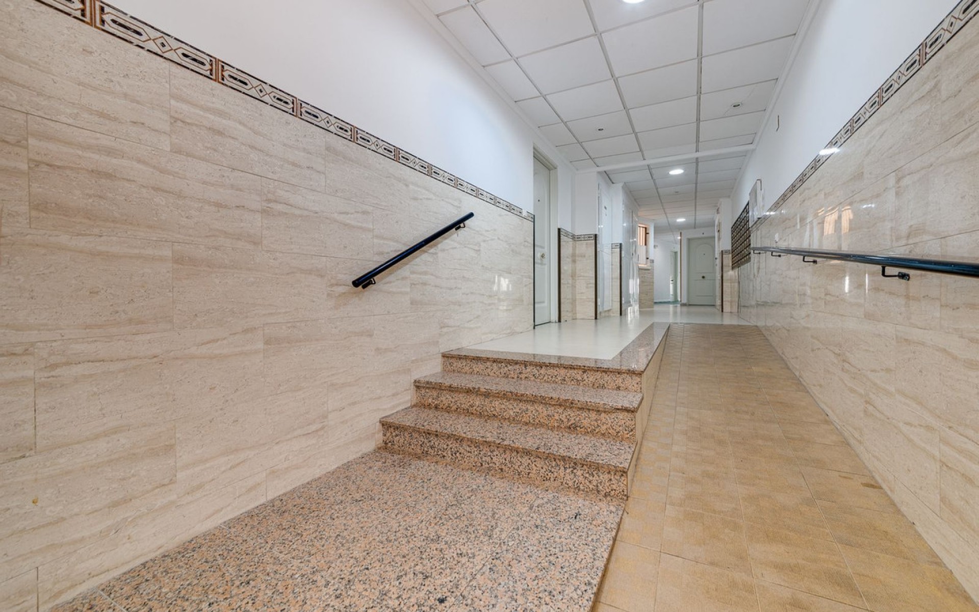 Resale - Appartement - Torrevieja - Torrevieja Centro