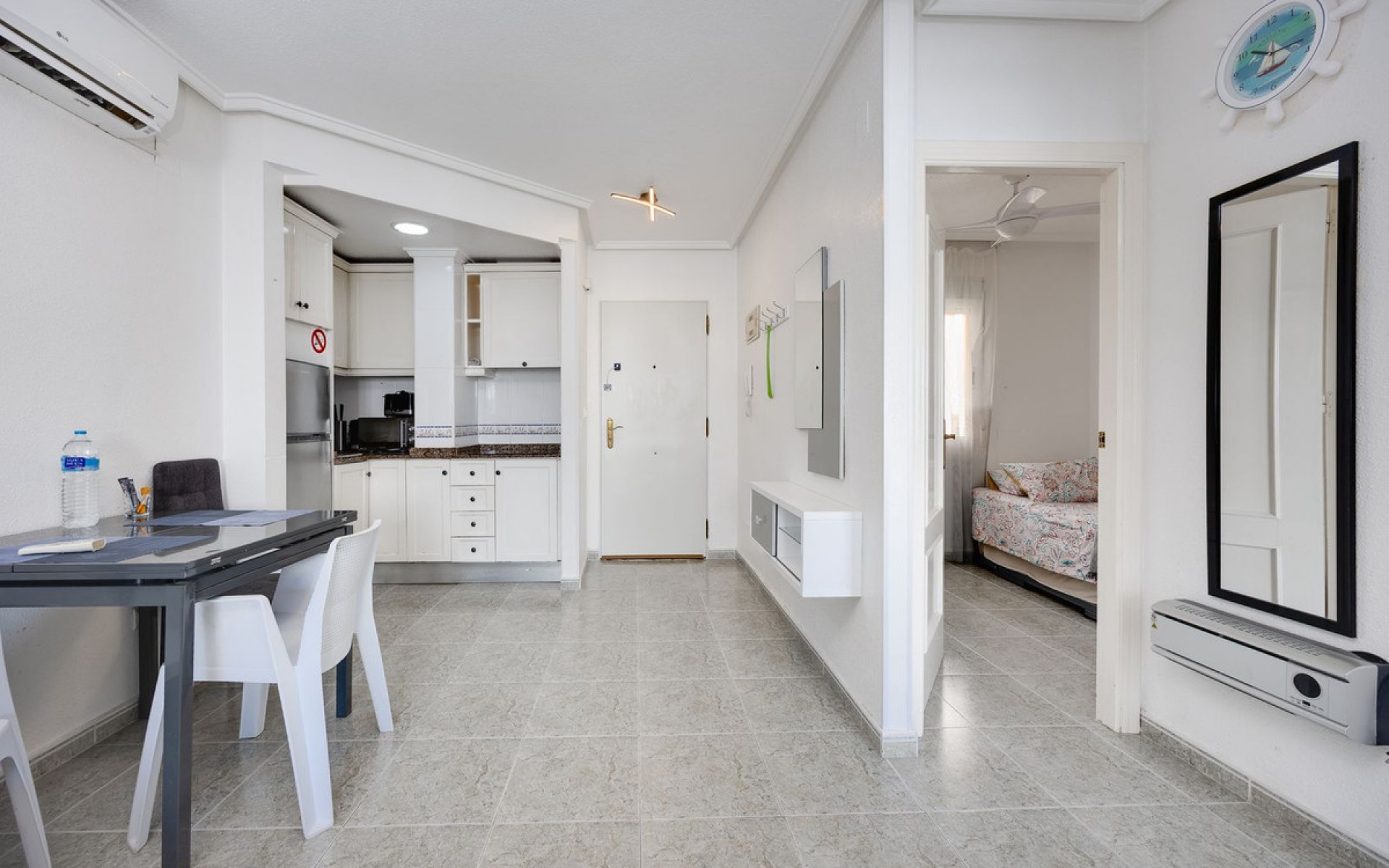 Resale - Appartement - Torrevieja - Torrevieja Centro
