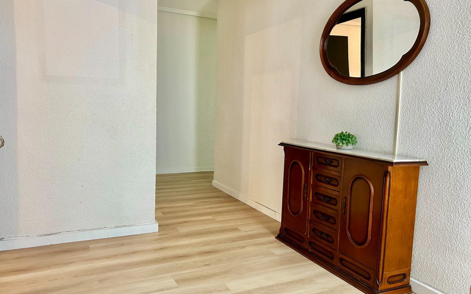 Resale - Appartement - Torrevieja - Torrevieja Centro