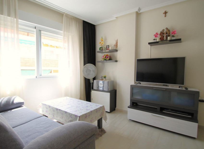 Resale - Appartement - Torrevieja - Torrevieja Centro
