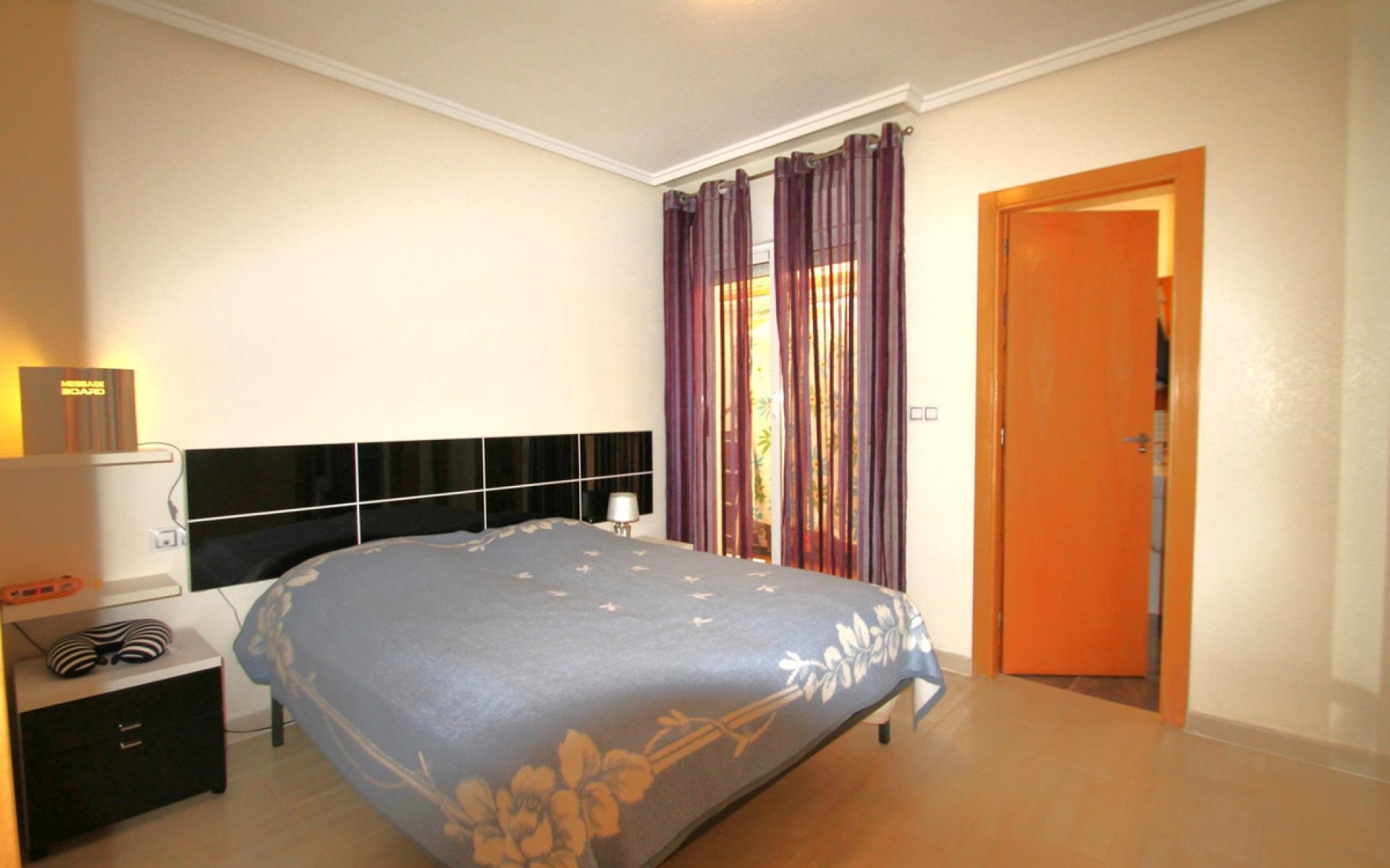 Resale - Appartement - Torrevieja - Torrevieja Centro