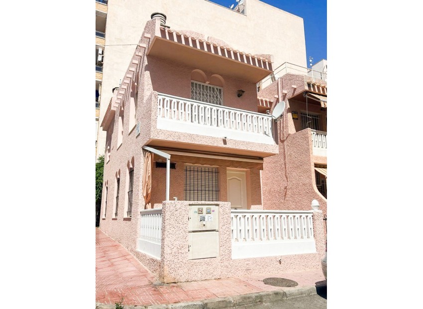 Resale - Appartement - Torrevieja - Torrevieja Centro