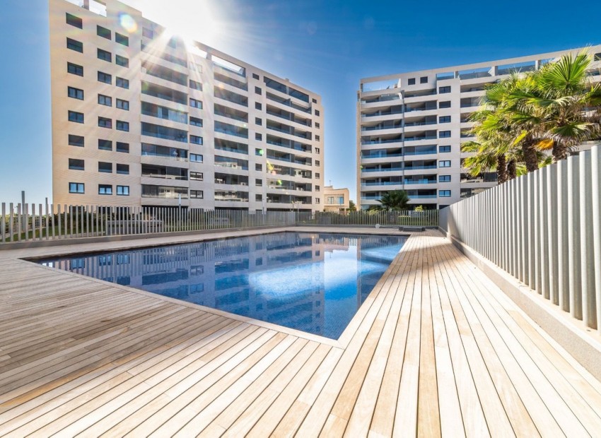Resale - Appartement - Torrevieja - Torrevieja Centro