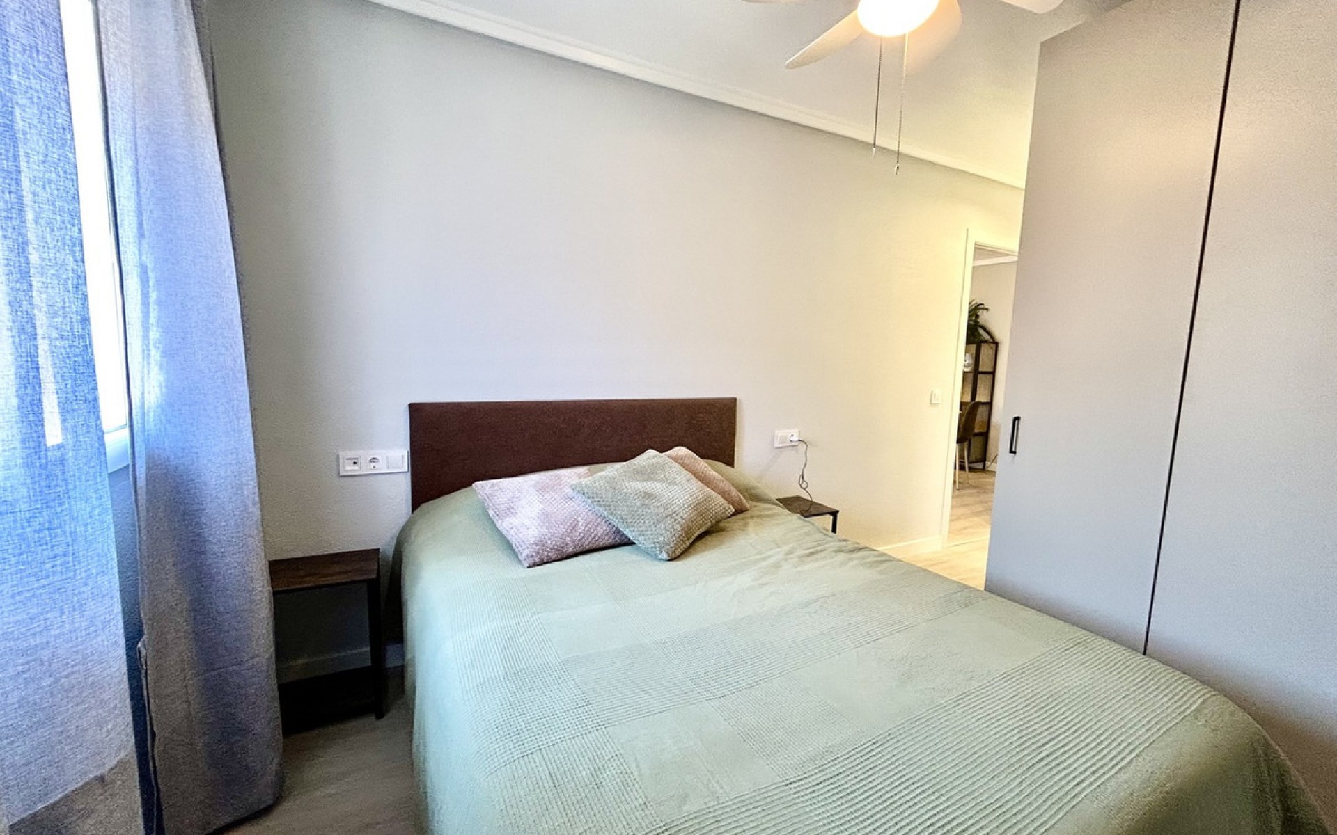 Resale - Appartement - Torrevieja - Torrevieja Centro