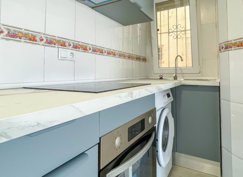 Resale - Appartement - Torrevieja - Torrevieja Centro