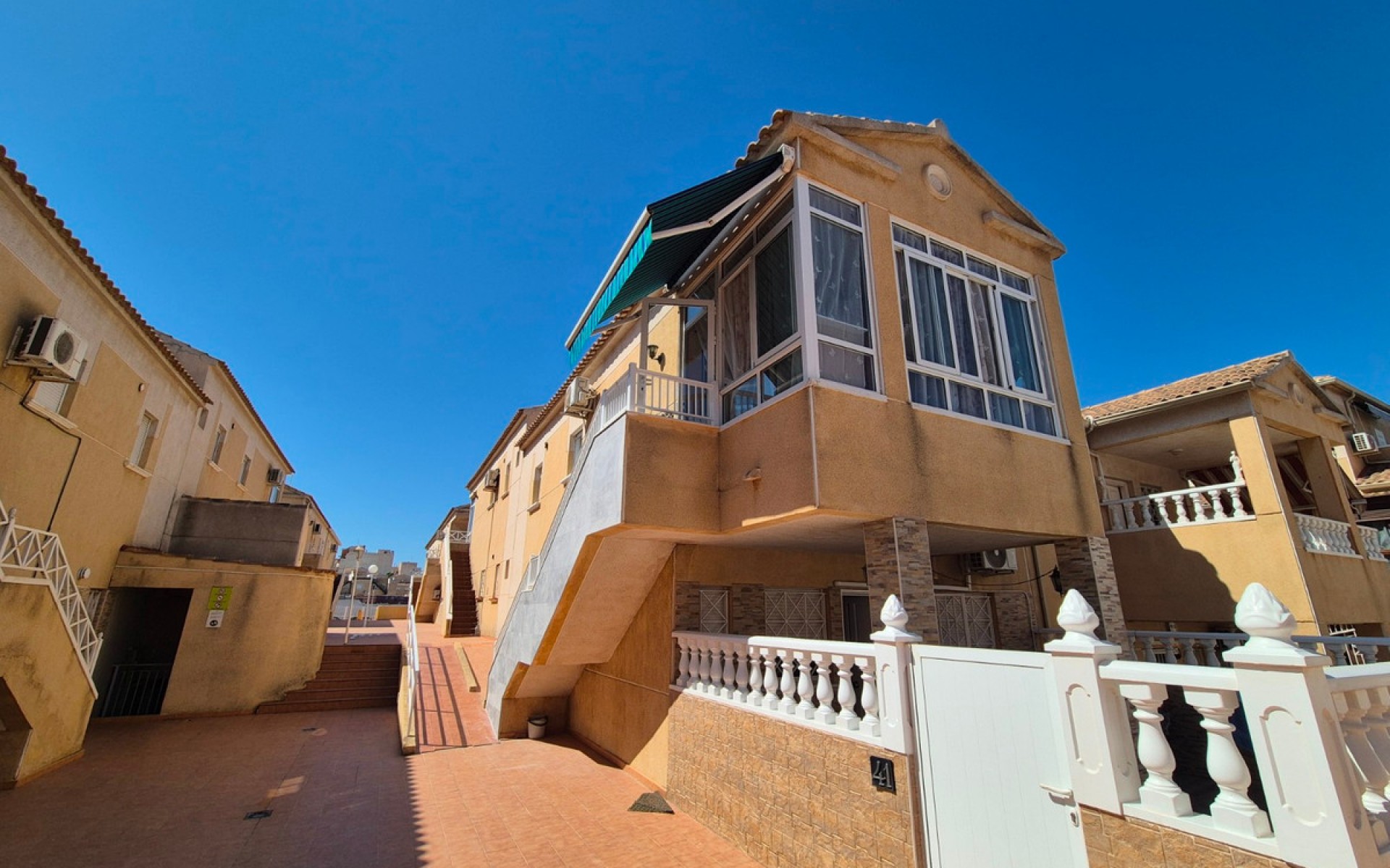 Resale - Appartement - Torrevieja - Torrevieja Centro