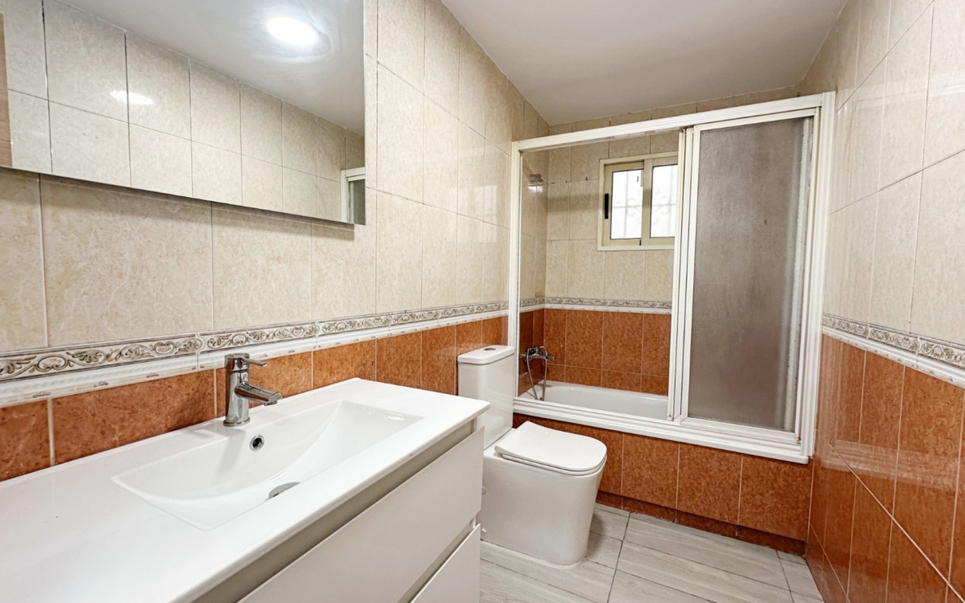 Resale - Appartement - Torrevieja - Torrevieja Centro