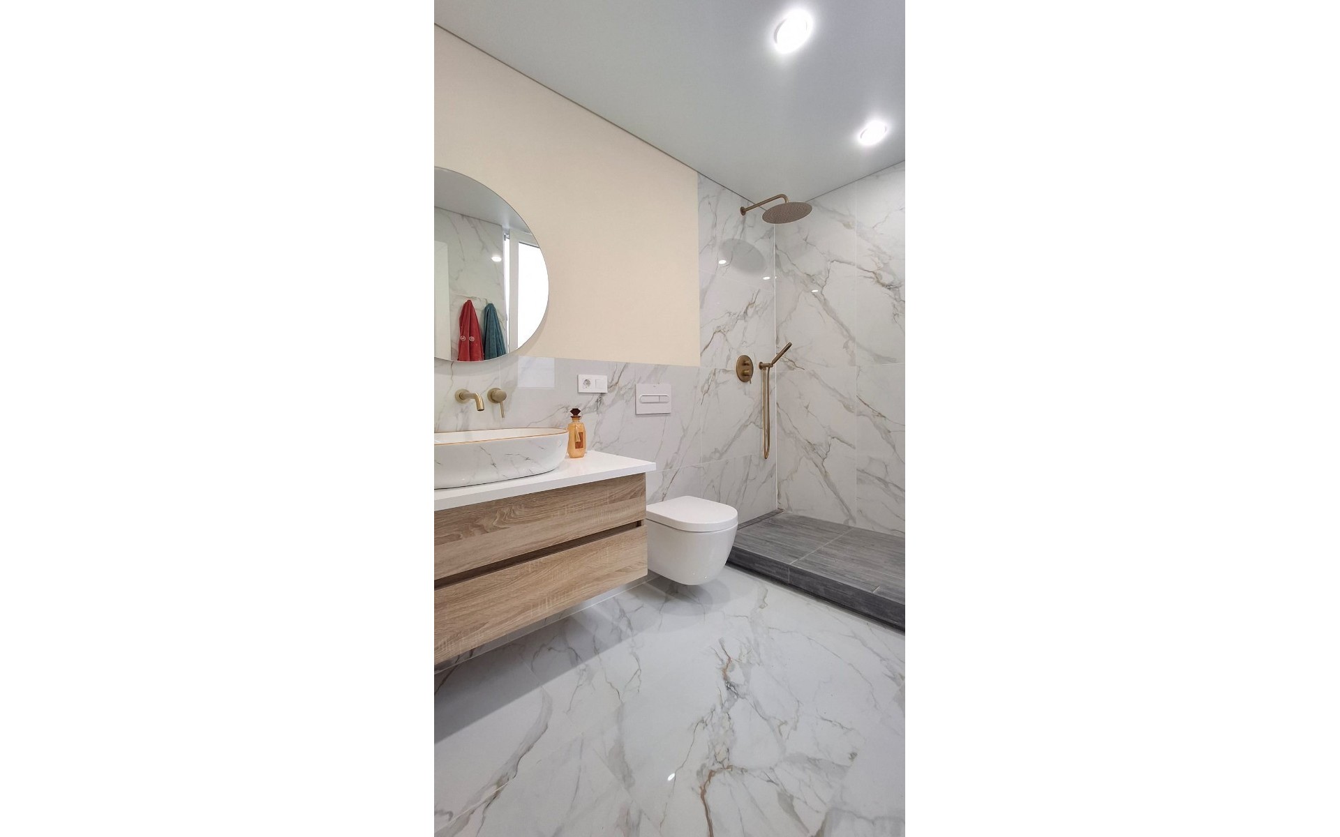Resale - Appartement - Torrevieja - Torrevieja Centro