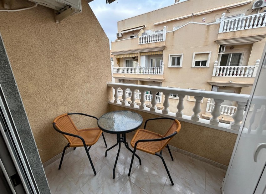 Resale - Appartement - Torrevieja - Torrevieja Centro
