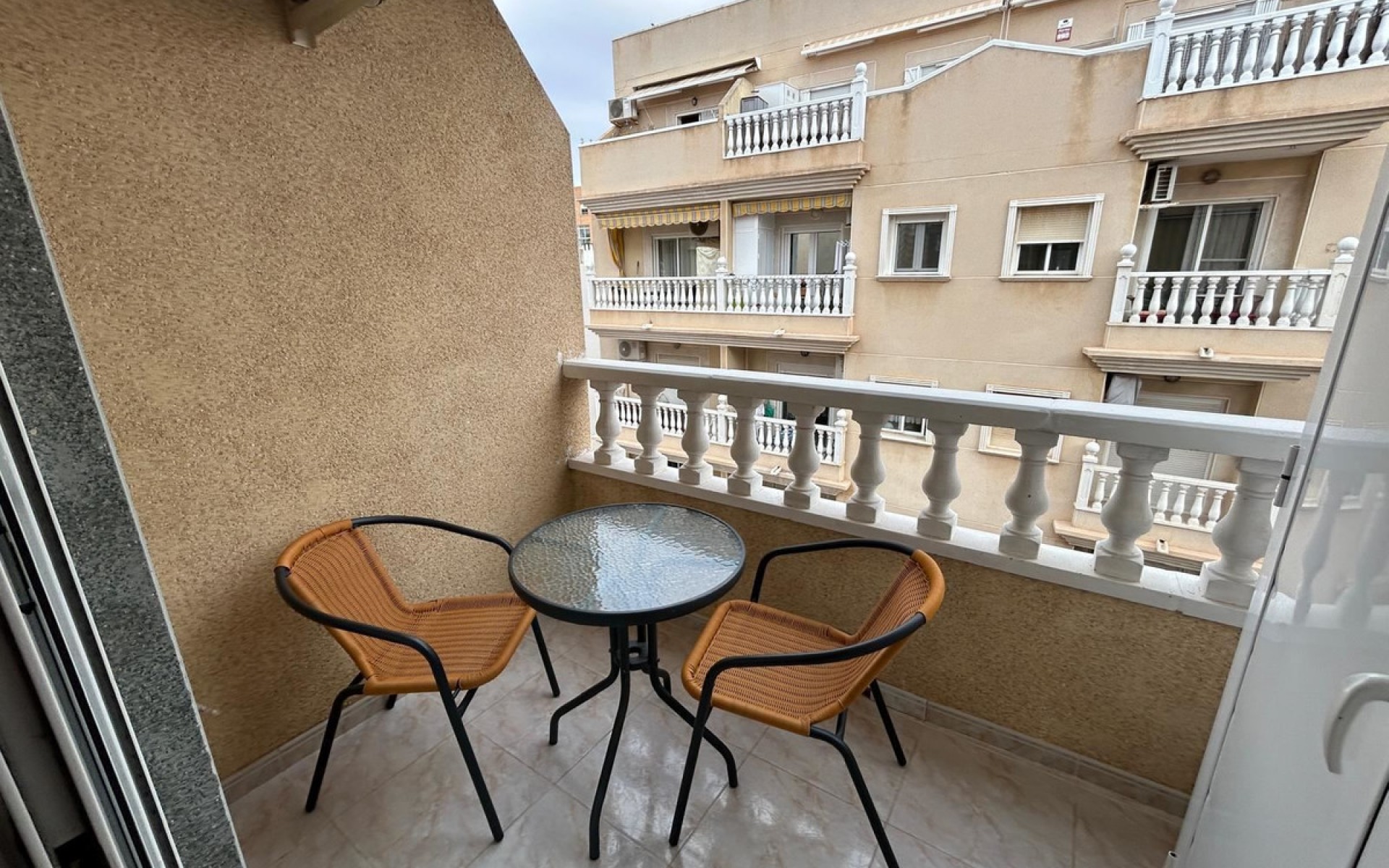 Resale - Appartement - Torrevieja - Torrevieja Centro