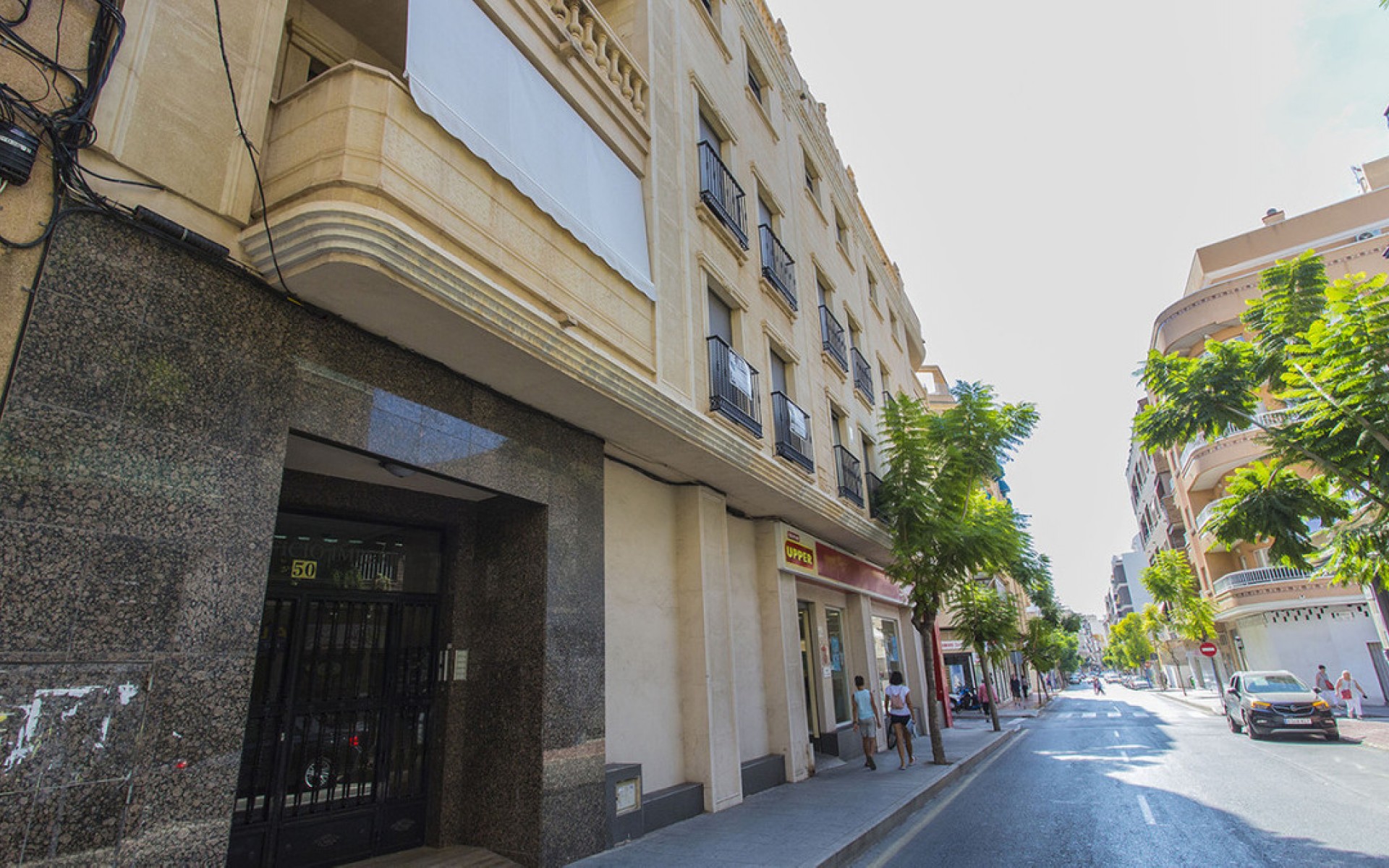 Resale - Appartement - Torrevieja - Torrevieja Centro
