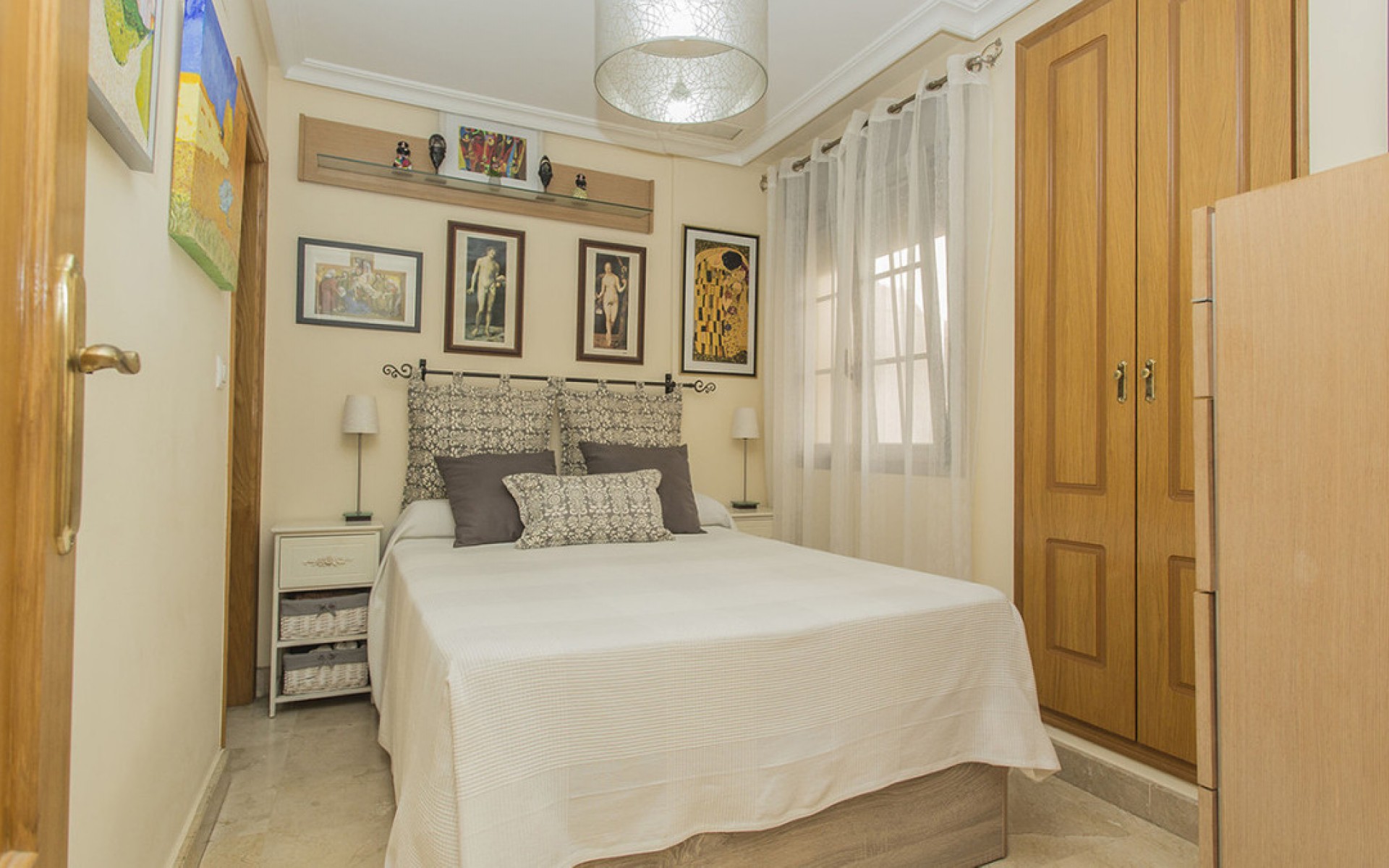 Resale - Appartement - Torrevieja - Torrevieja Centro