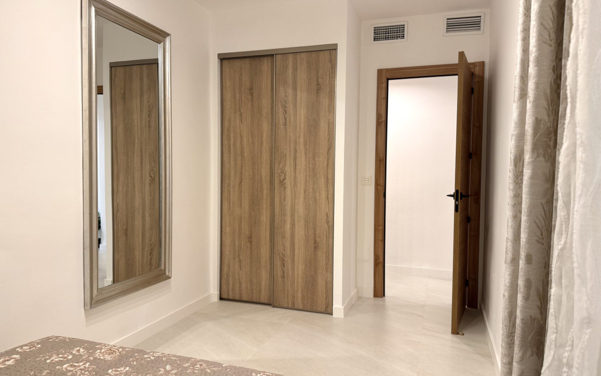 Resale - Appartement - Torrevieja - Torrevieja Centro