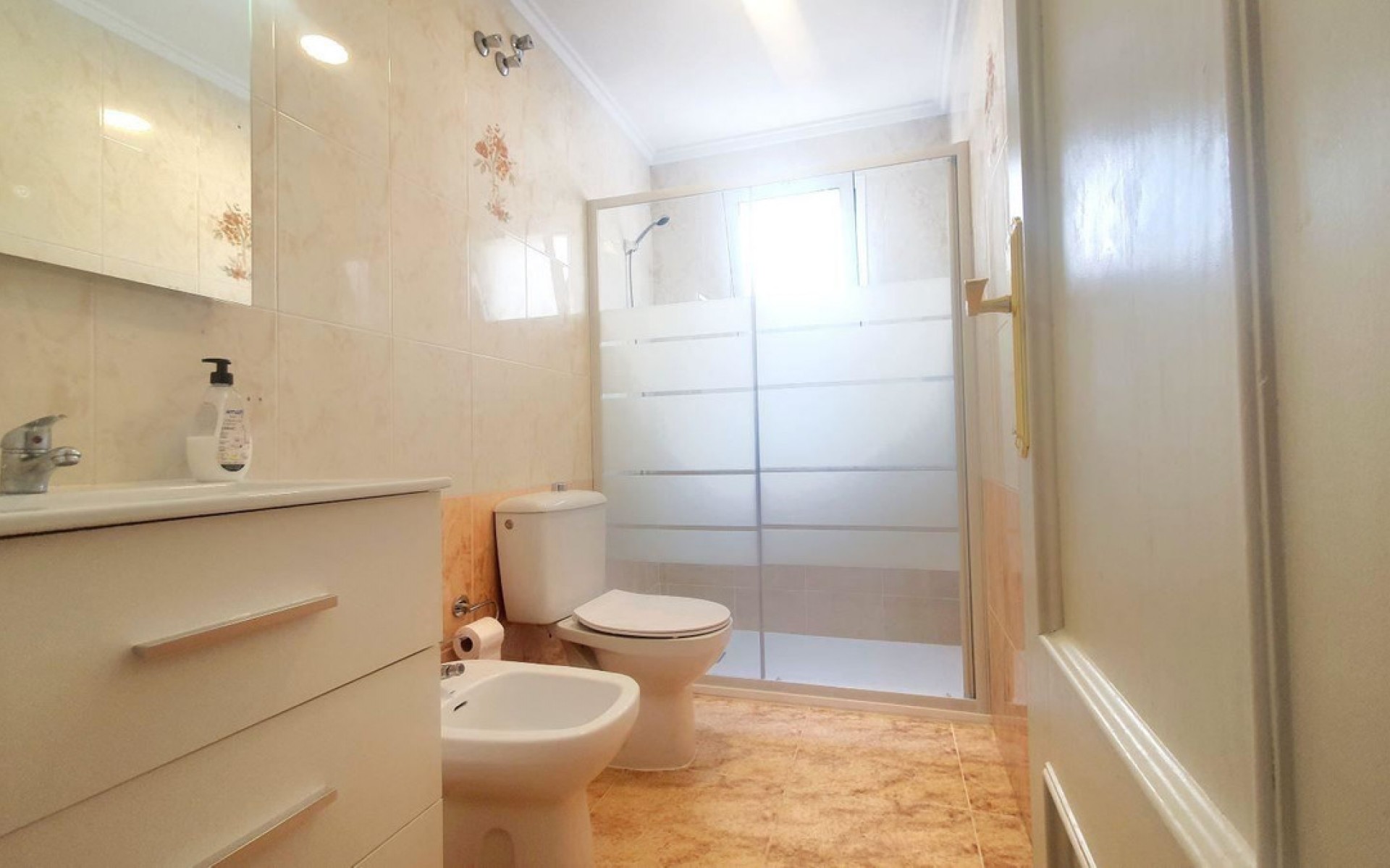 Resale - Appartement - Torrevieja - Torrevieja Centro