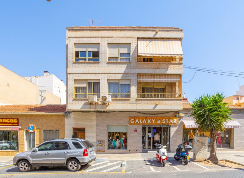 Resale - Appartement - Torrevieja - Torrevieja Centro