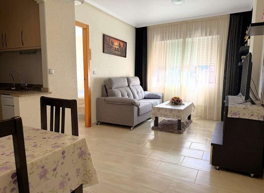 Resale - Appartement - Torrevieja - Torrevieja Centro