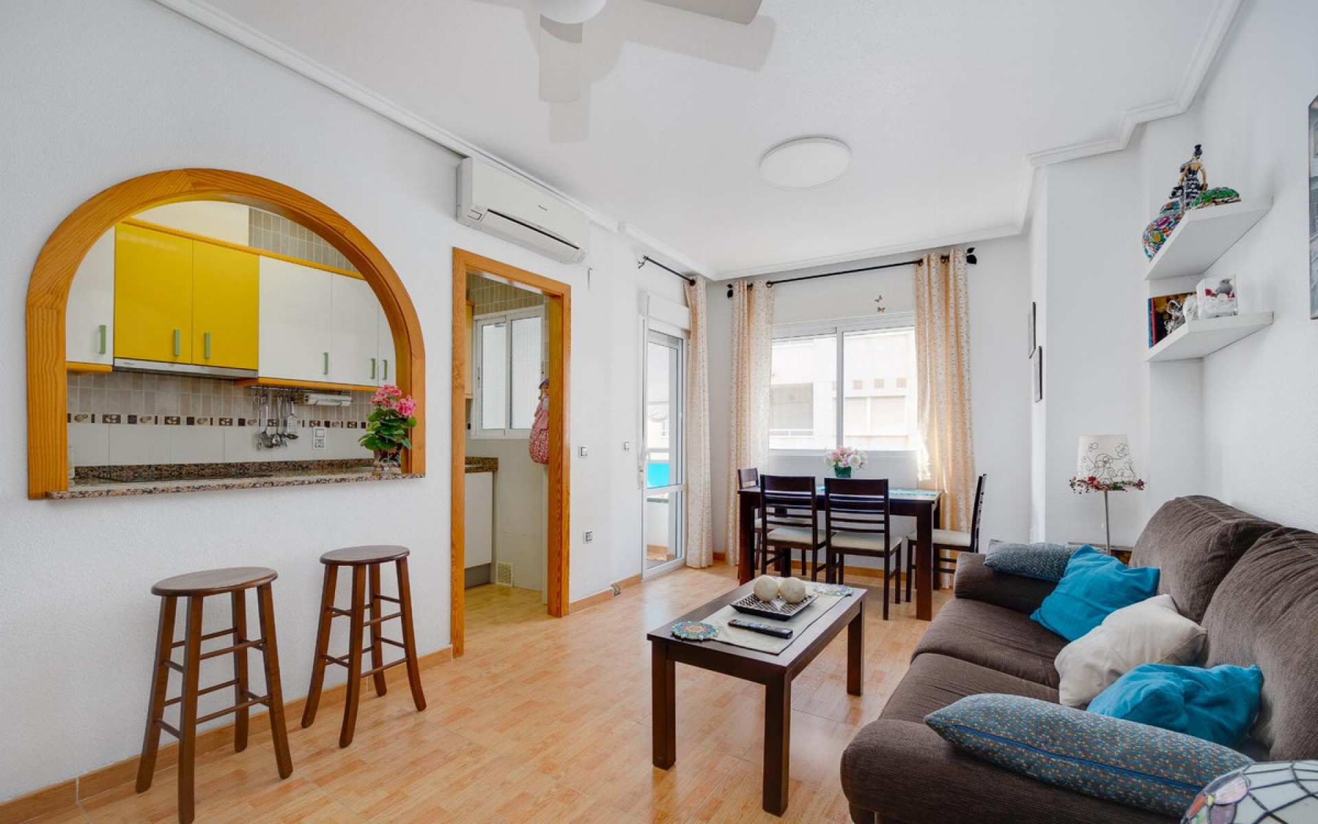 Resale - Appartement - Torrevieja - Torrevieja Centro