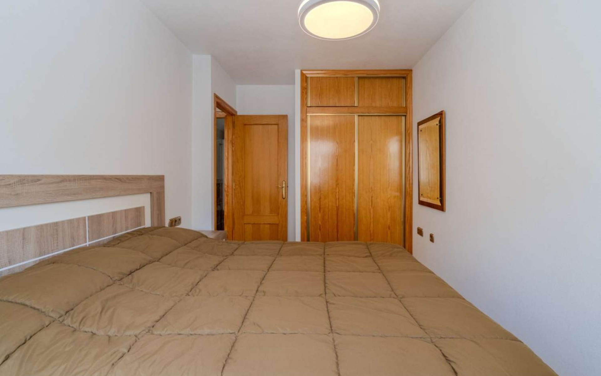 Resale - Appartement - Torrevieja - Torrevieja Centro