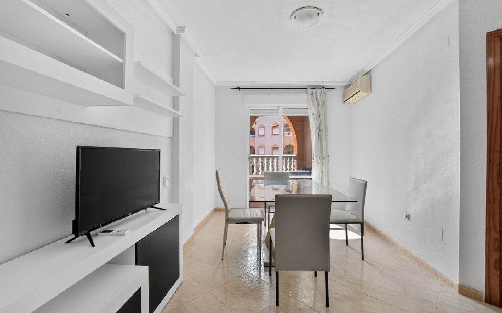 Resale - Appartement - Torrevieja - Torrevieja Centro