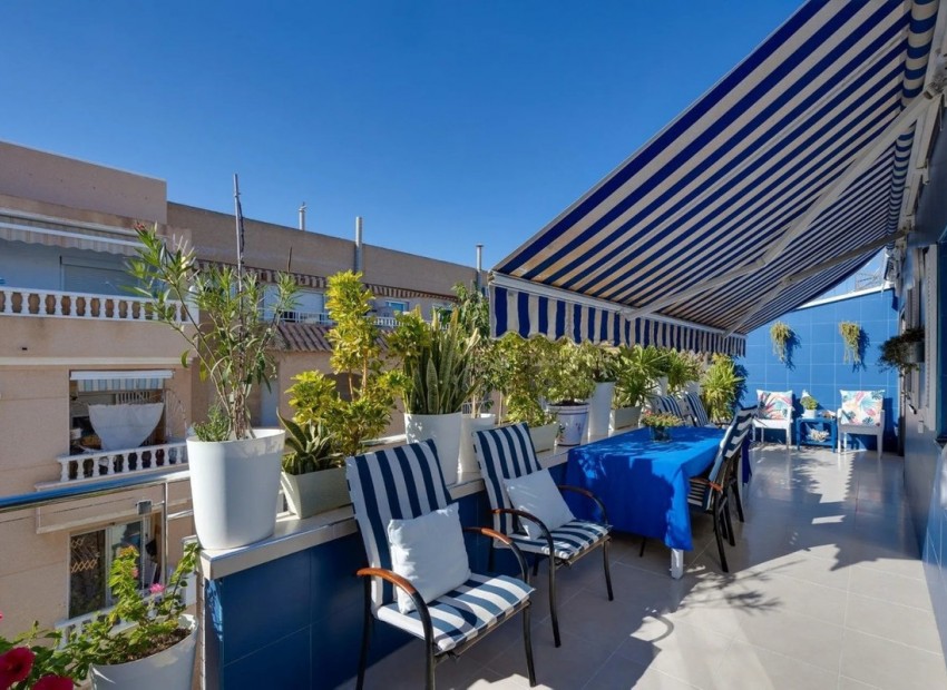 Resale - Appartement - Torrevieja - Torrevieja Centro