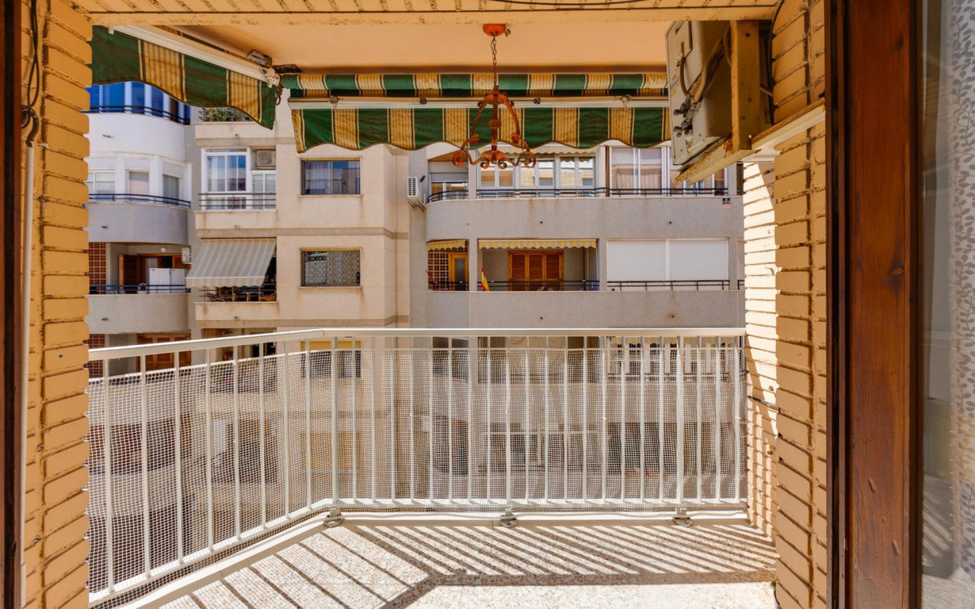 Resale - Appartement - Torrevieja - Torrevieja Centro