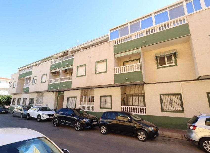 Resale - Appartement - Torrevieja - Torrevieja Centro