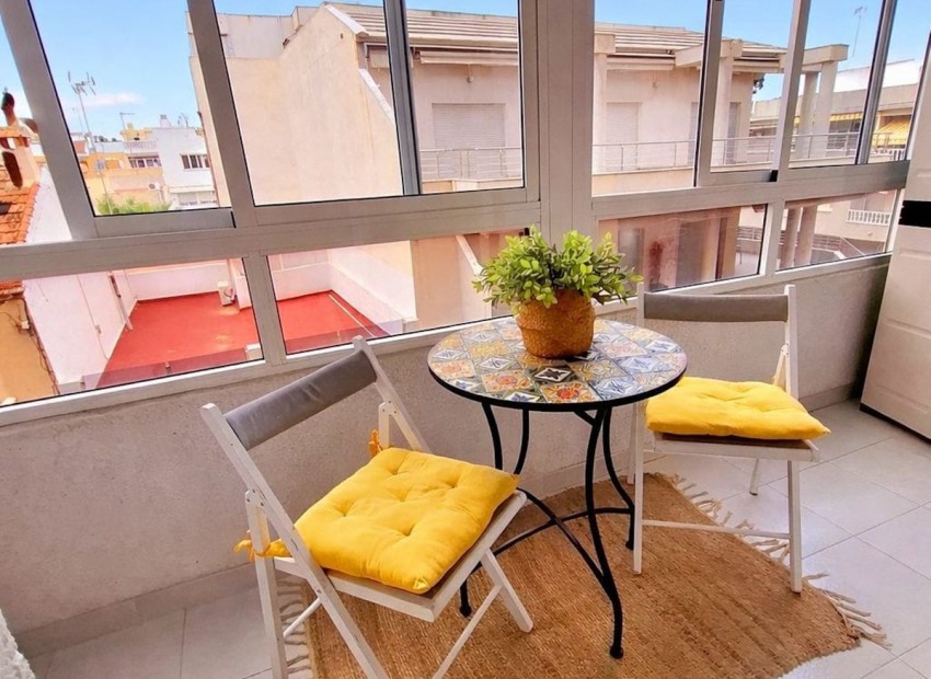 Resale - Appartement - Torrevieja - Torrevieja Centro