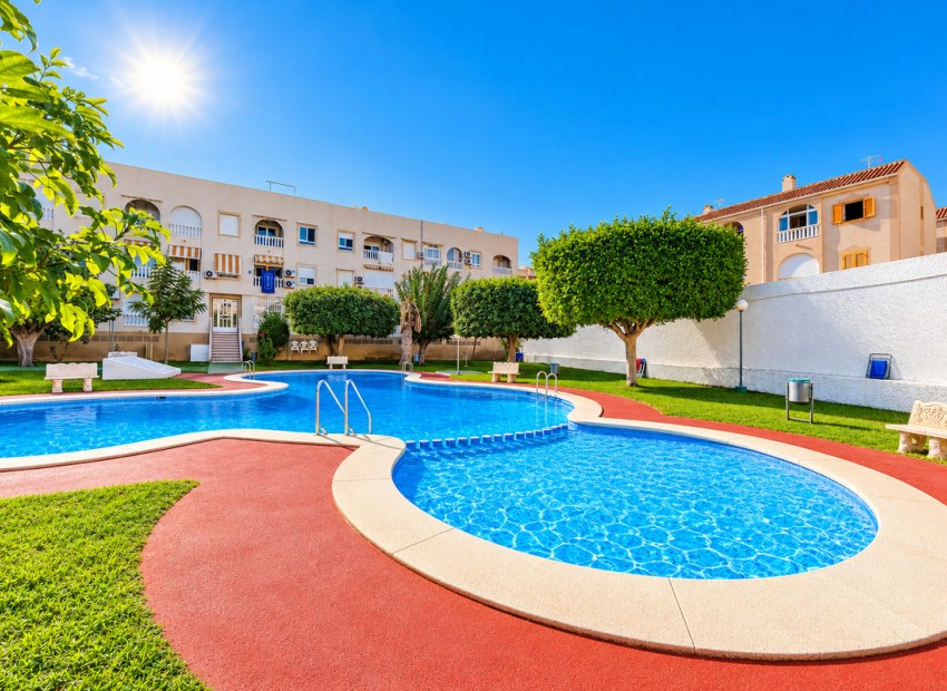 Resale - Appartement - Torrevieja - Torrevieja Centro