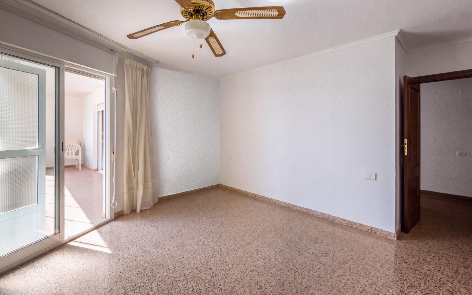 Resale - Appartement - Torrevieja - Torrevieja Centro