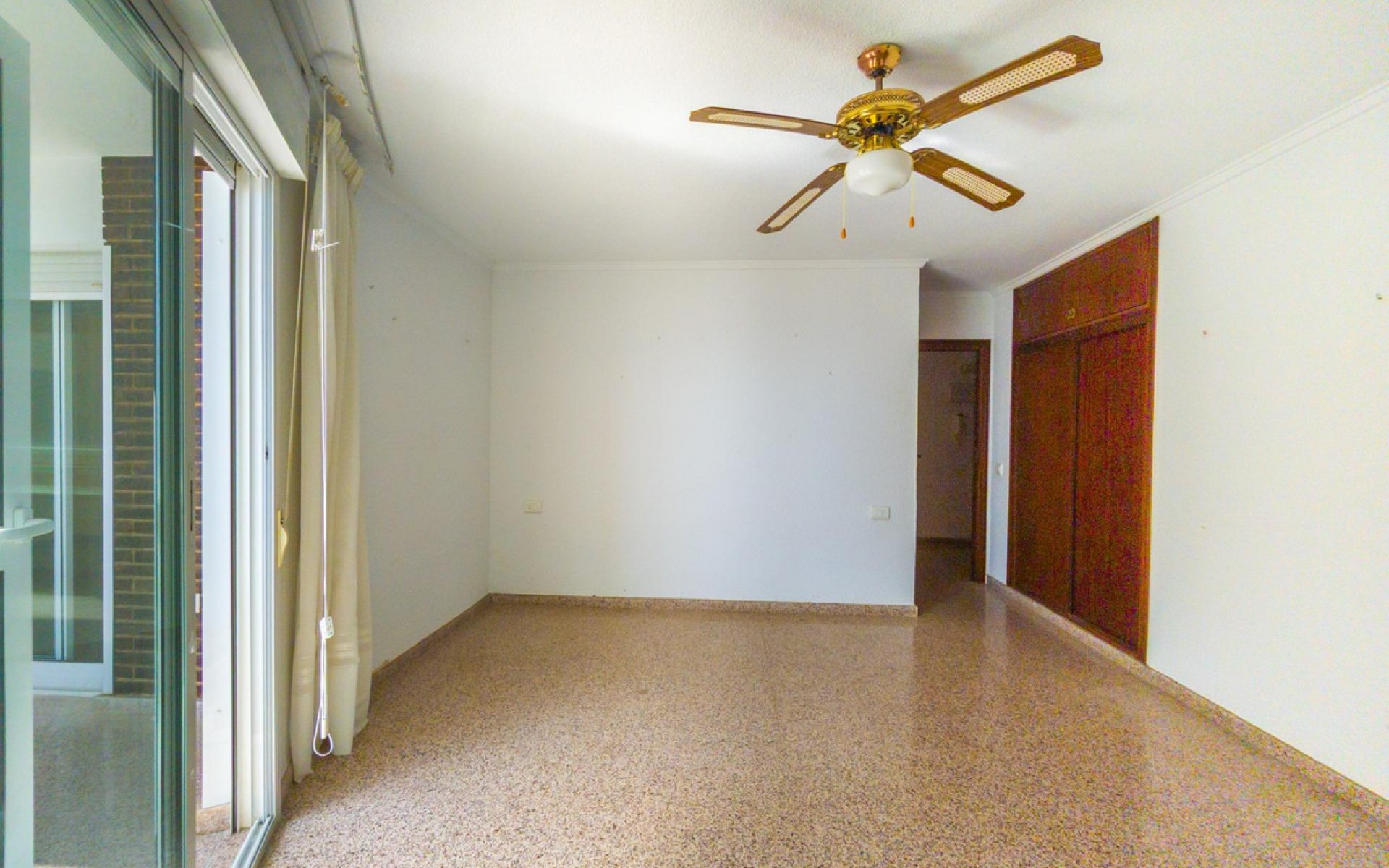 Resale - Appartement - Torrevieja - Torrevieja Centro