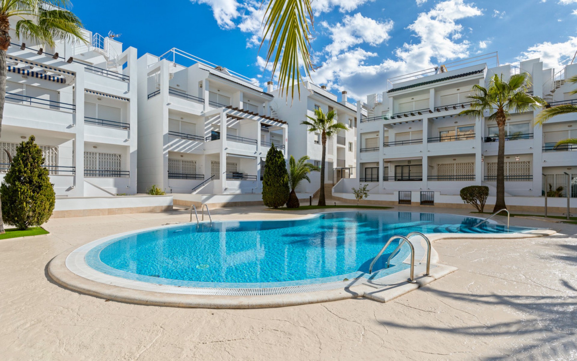 Resale - Appartement - Torrevieja - Torrevieja Centro