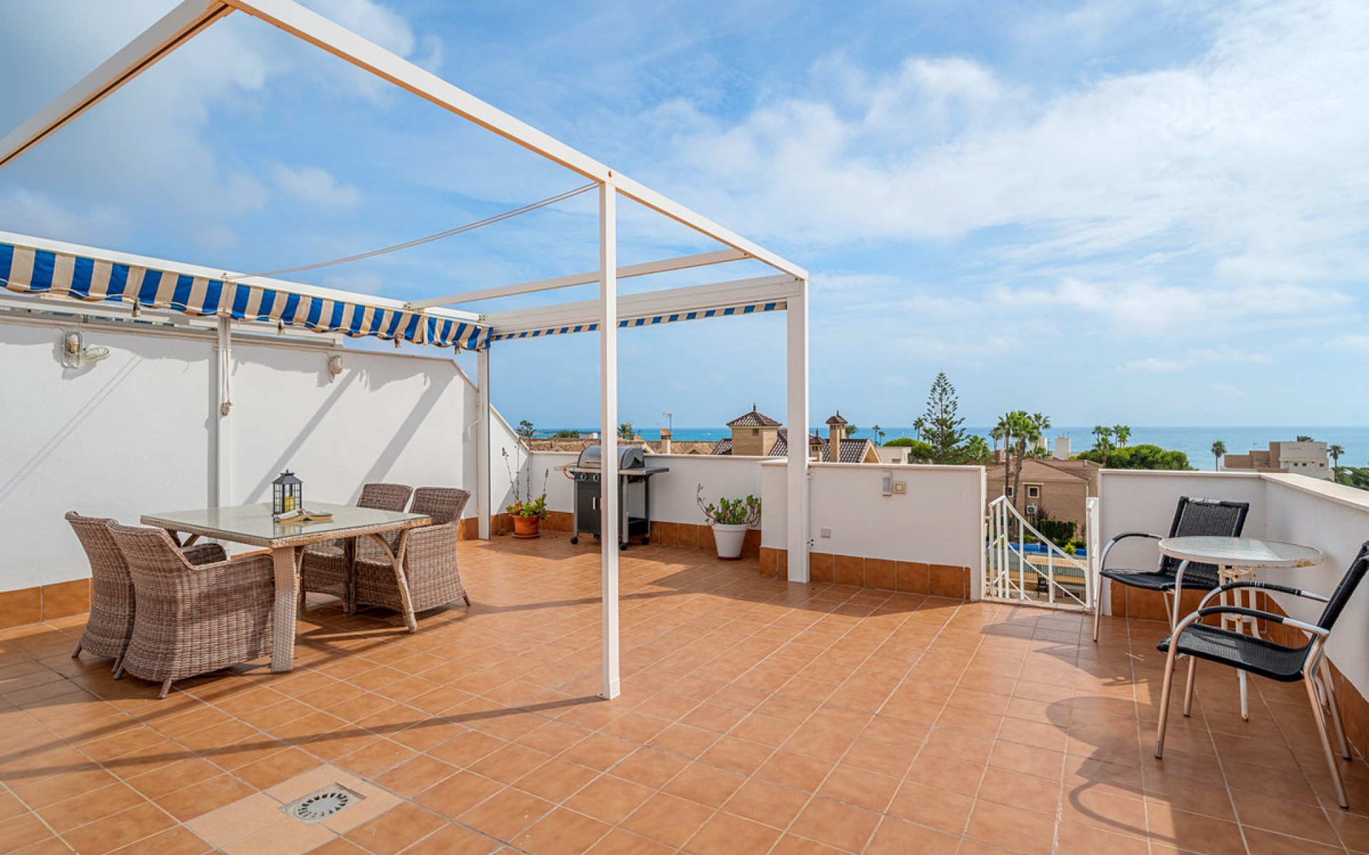 Resale - Appartement - Torrevieja - Torrevieja Centro