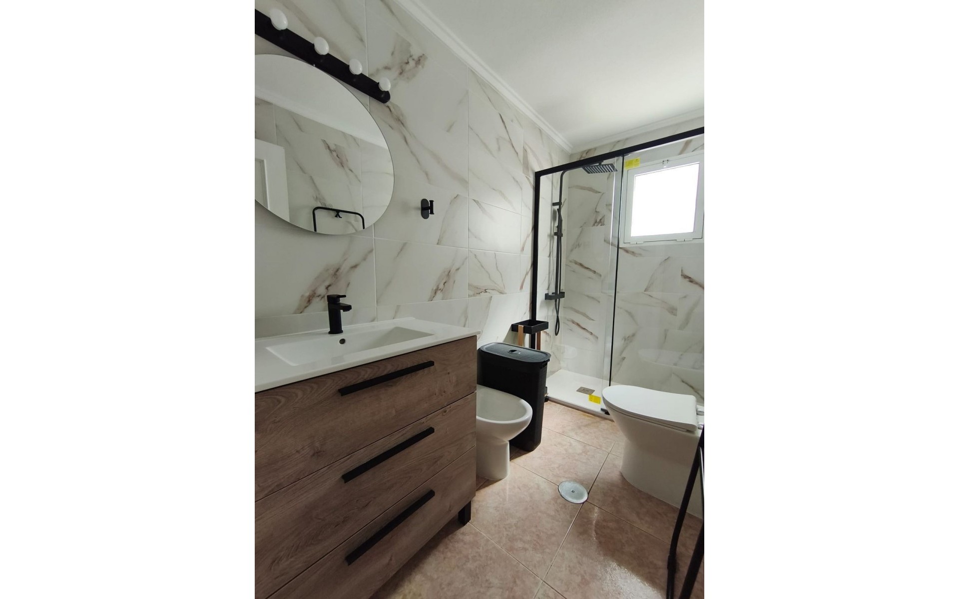 Resale - Appartement - Torrevieja - Torrevieja Centro