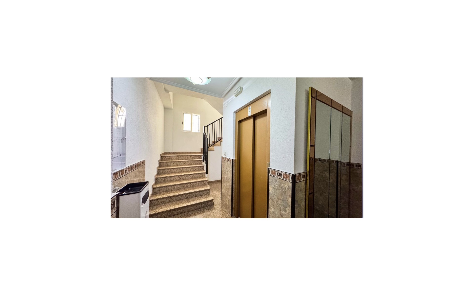 Resale - Appartement - Torrevieja