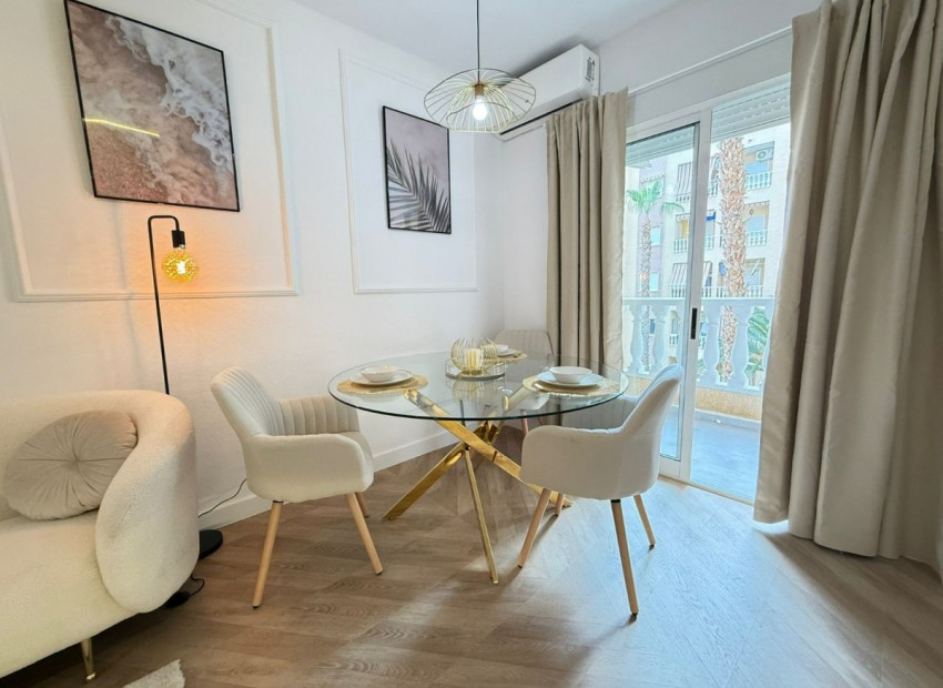 Resale - Appartement - Torrevieja