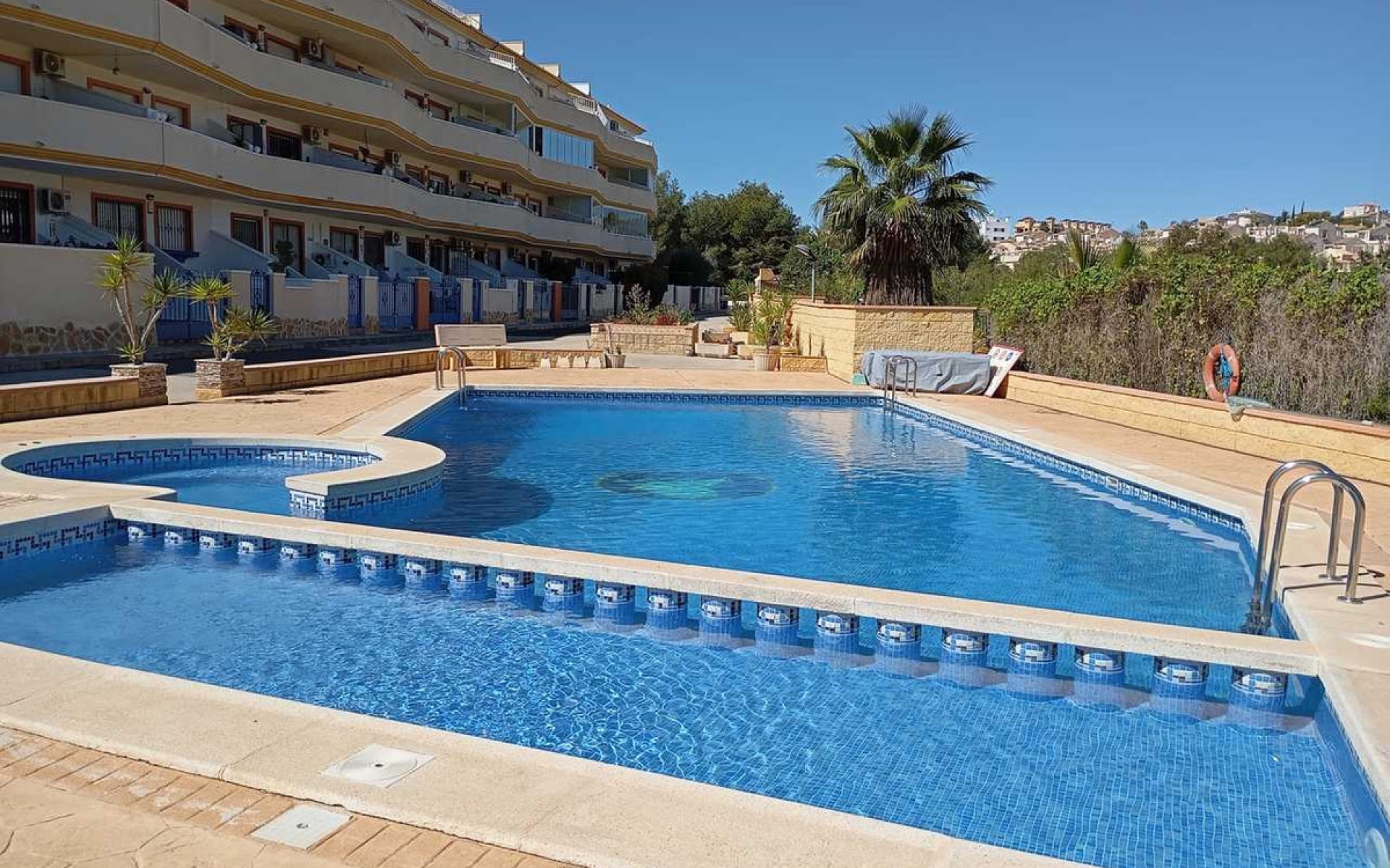 Resale - Appartement - Villamartin