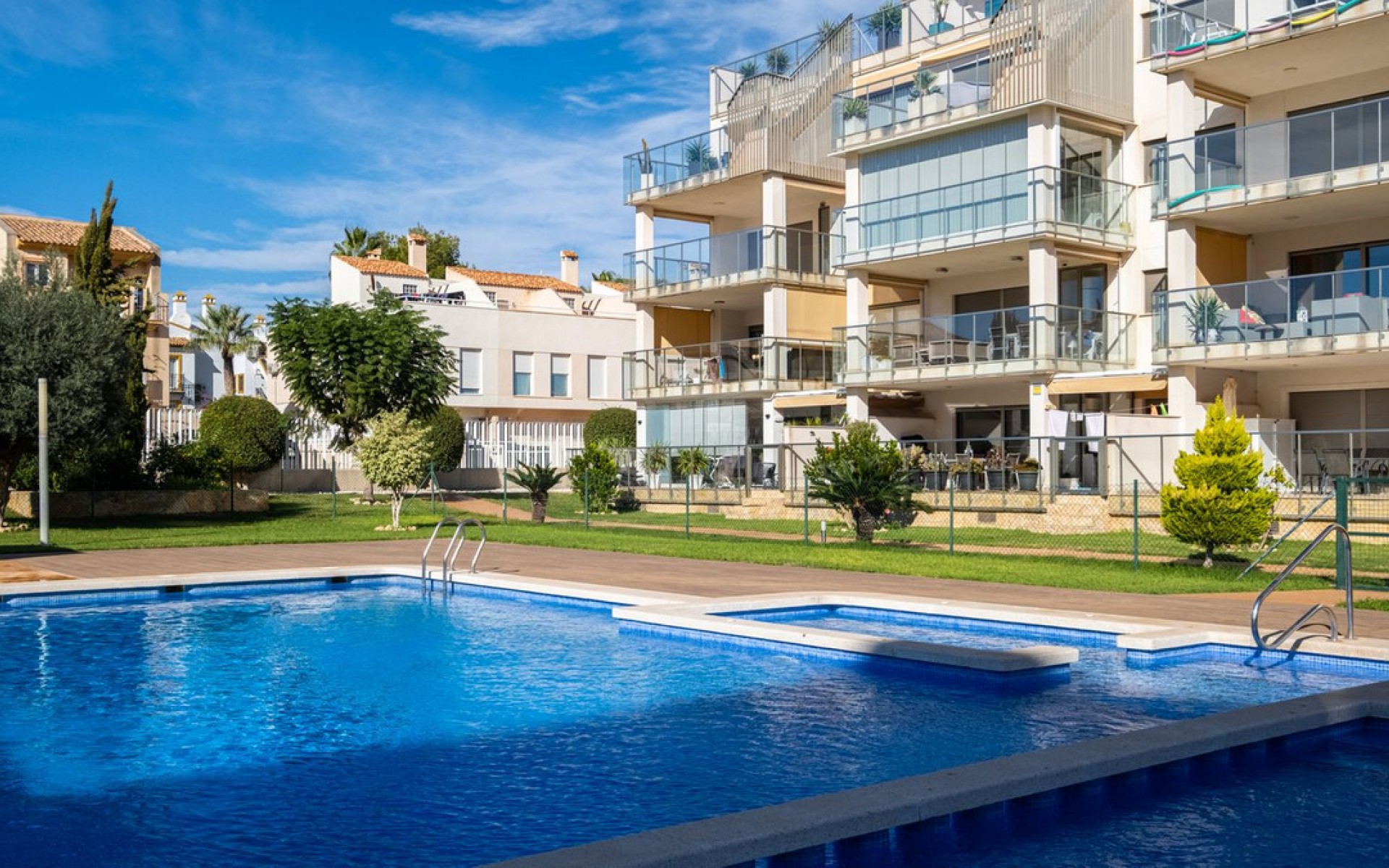 Resale - Appartement - Villamartin