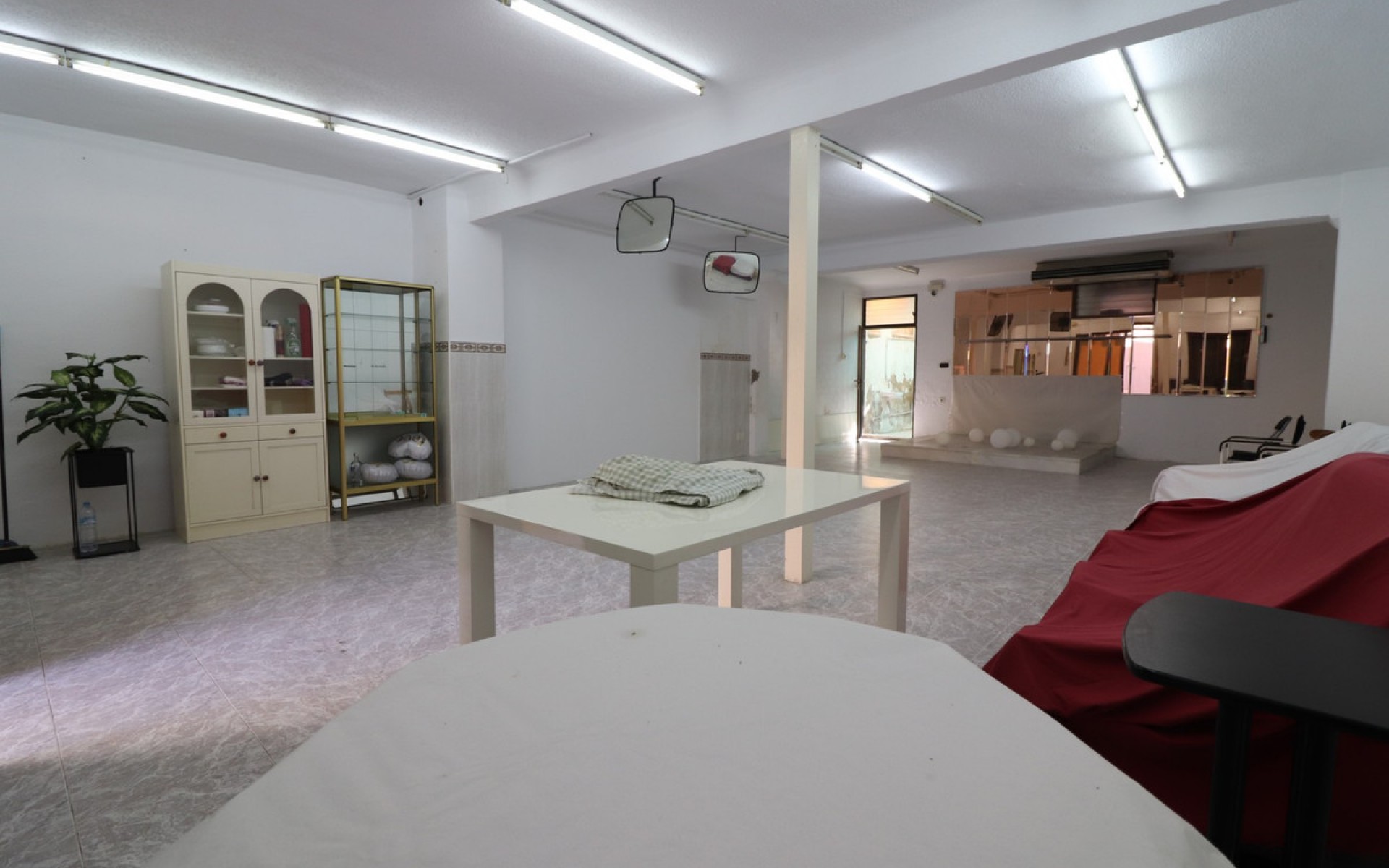 Resale - Commercial - Benijofar