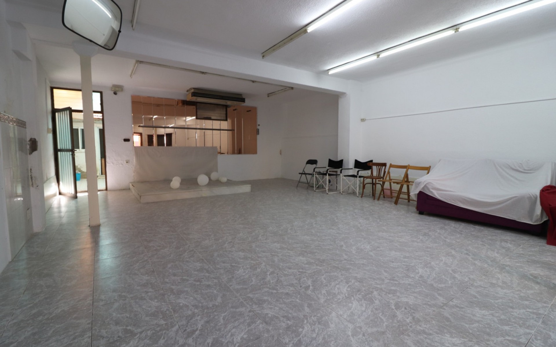 Resale - Commercial - Benijofar