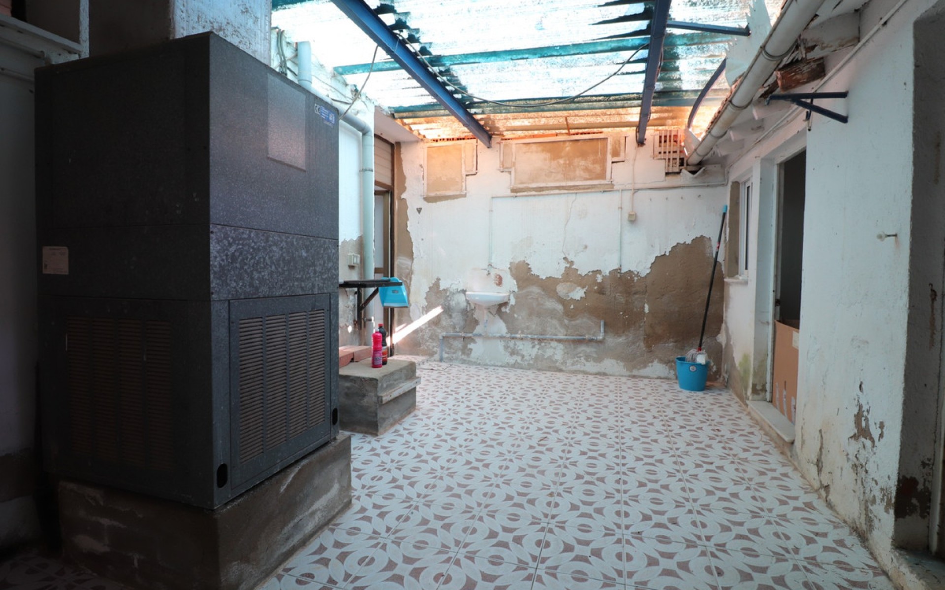 Resale - Commercial - Benijofar