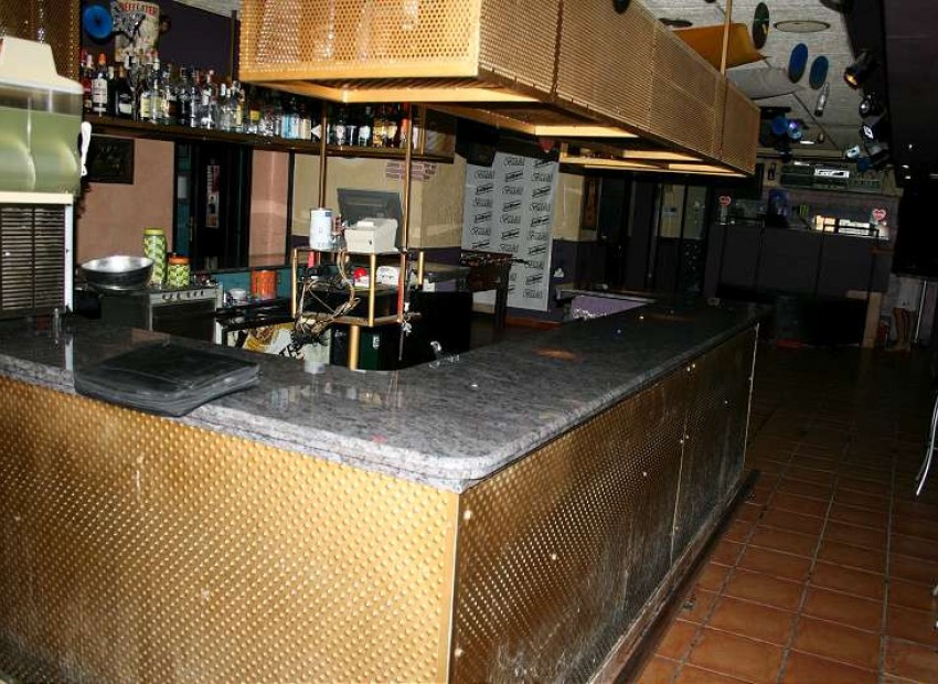 Resale - Commercial - Pinoso - Pinoso Centro