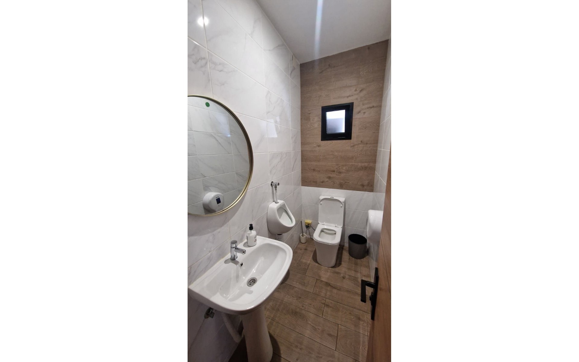 Resale - Commercial - Torrevieja - Torrevieja Centro