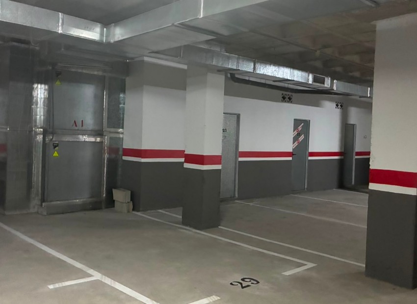 Resale - Commercieel - Algorfa - Village