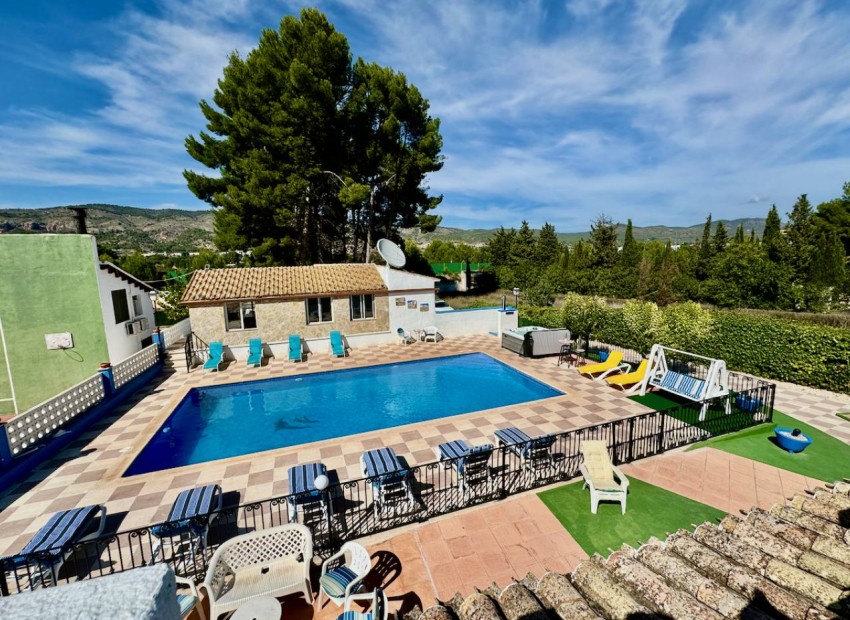 Resale - Country House - Castalla