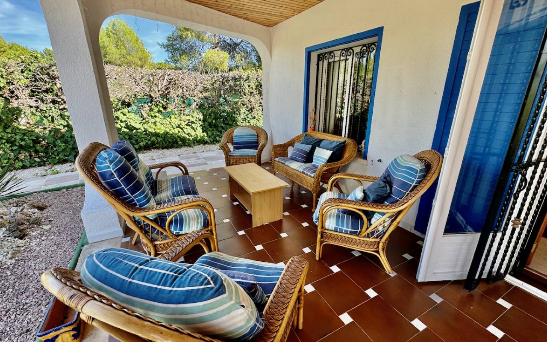 Resale - Country House - Castalla