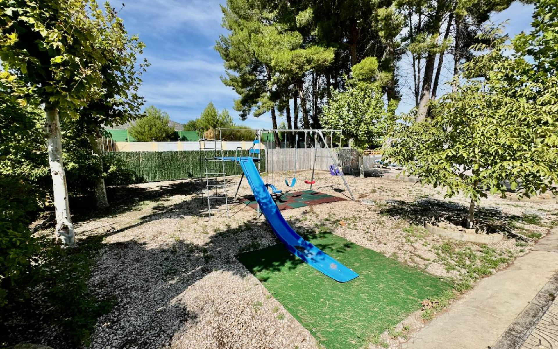 Resale - Country House - Castalla