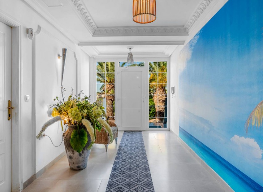 Resale - Country House - Los Montesinos