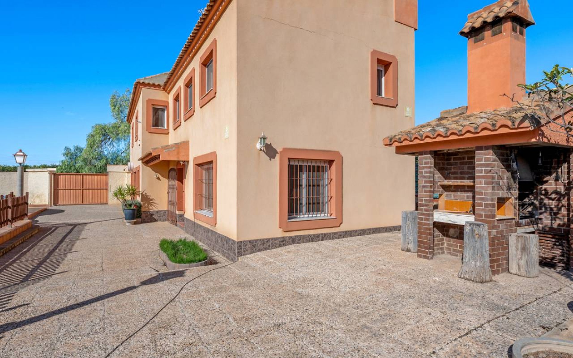 Resale - Country House - Los Montesinos